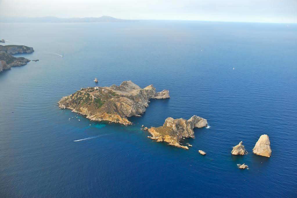 Rvhotels Apartamentos Torre Vella L'Estartit Bagian luar foto